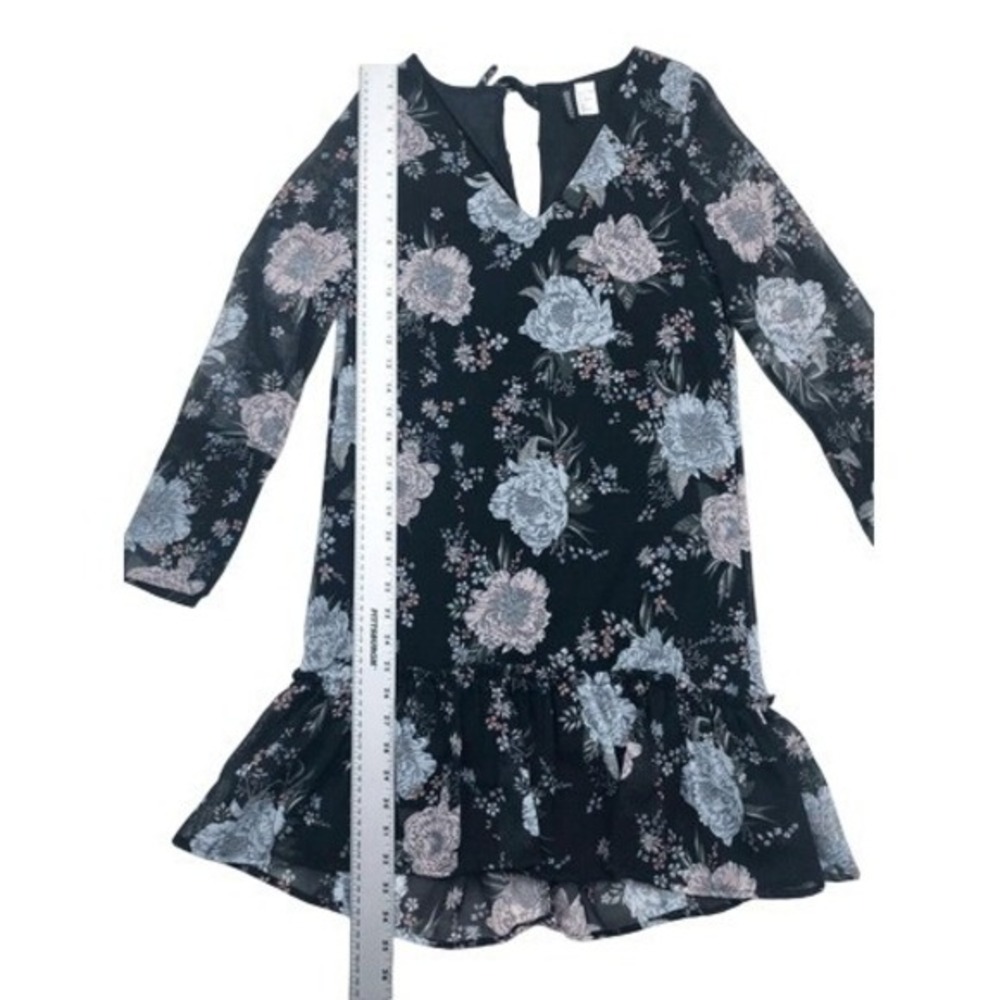 H&M Divided Black Floral 3/4 Sleeve Sheer Shift Dress Ruffle Edge Size 2 - Picture 3 of 7